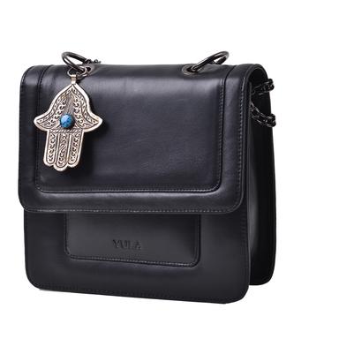 Nelia Medium Shoulder Bag