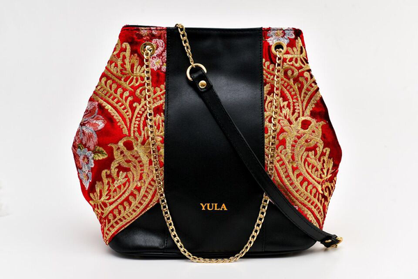 Sophia Bucket Bag - Black Smooth Leather