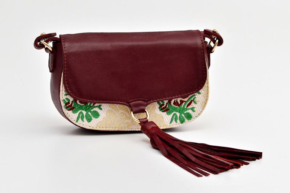 Ittô Mini Crossbody Bag - Burgundy