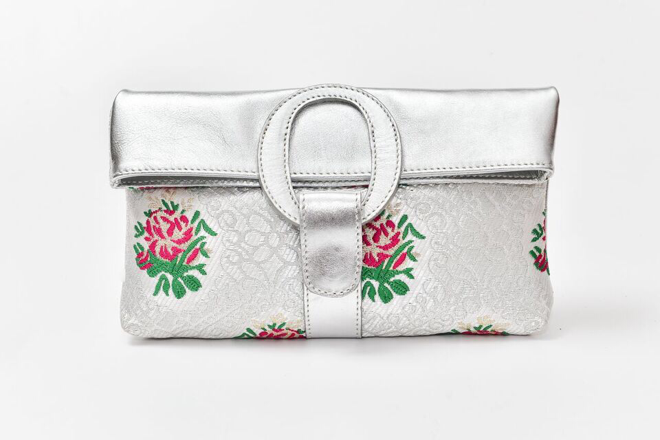 Casablanca Foldover Clutch - Silver